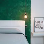 - Wifi - Climatizzatore